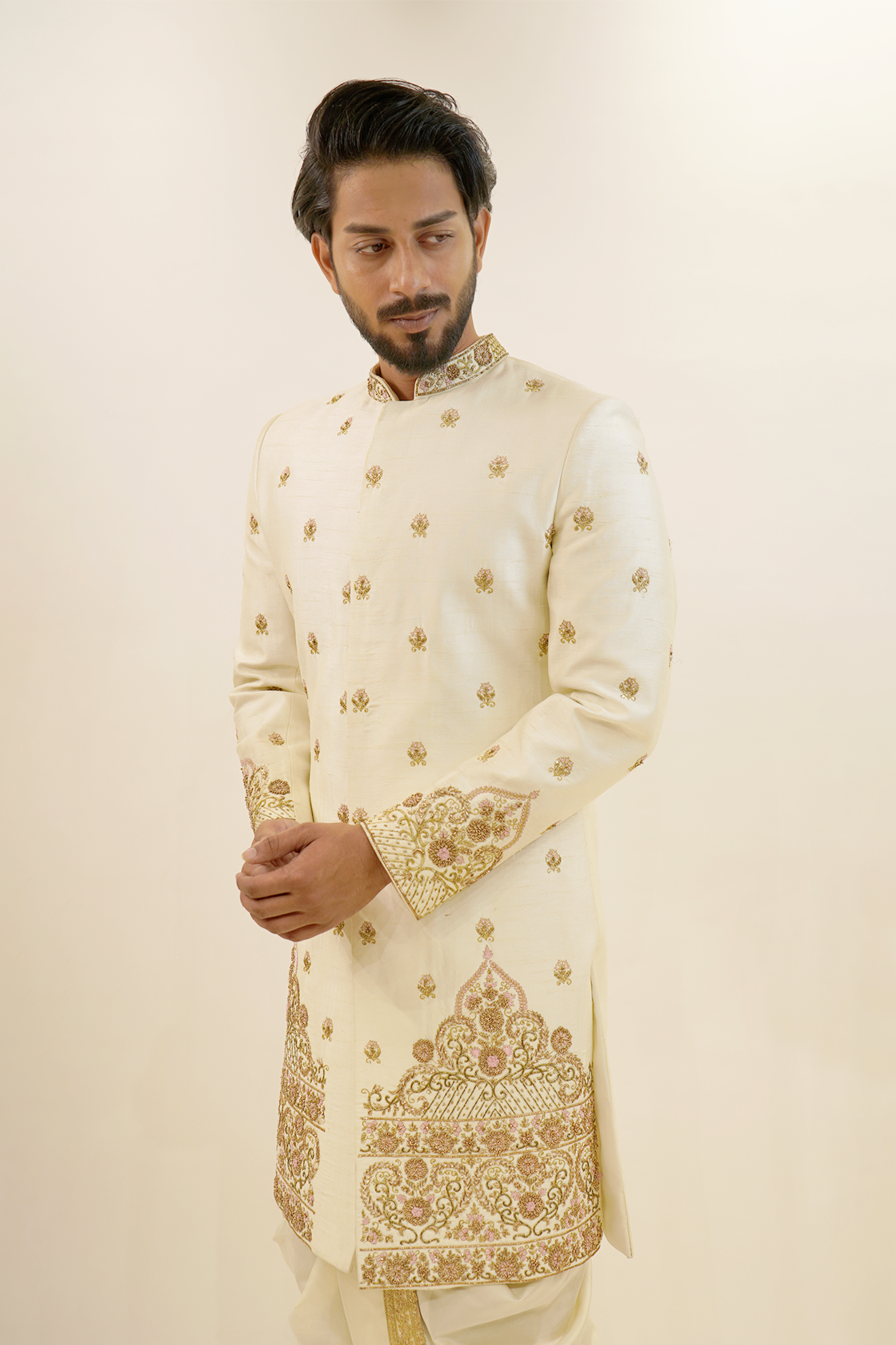 Heavy hem work Sherwani with bootas