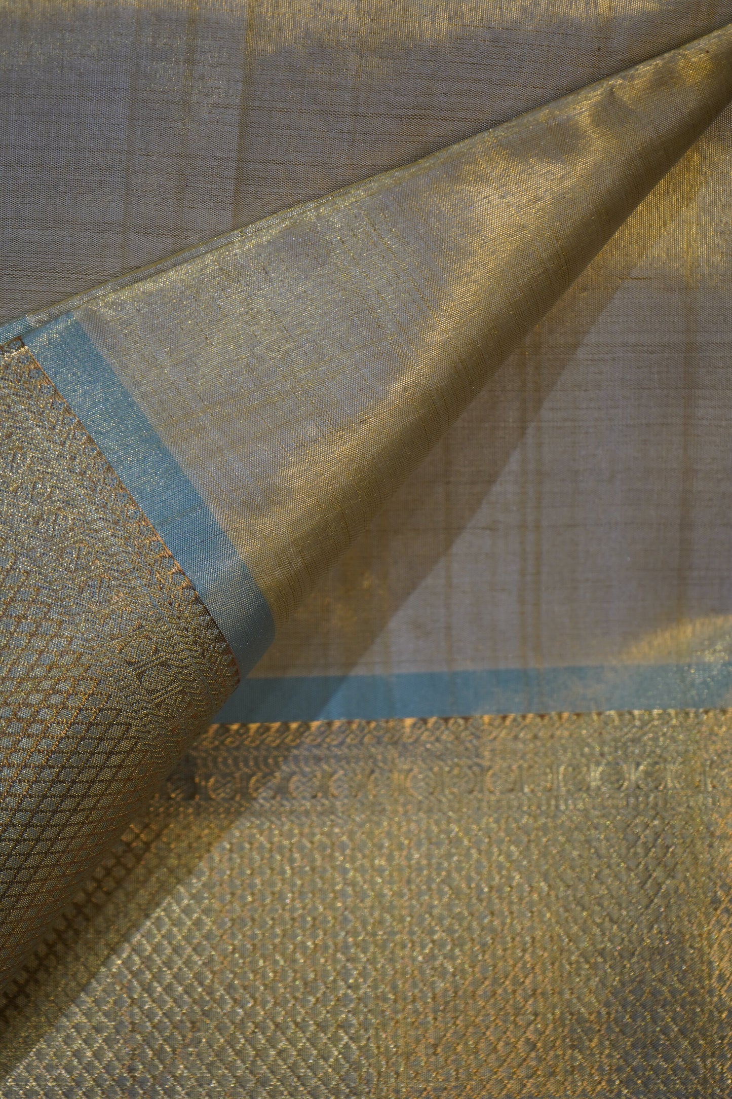Men’s Kanchi Tissue Pattu Pancha in Dark gold