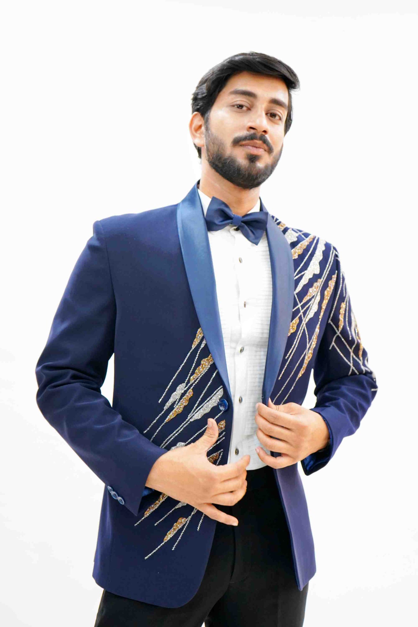 Diagonal embroided ink blue tuxedo with trouser