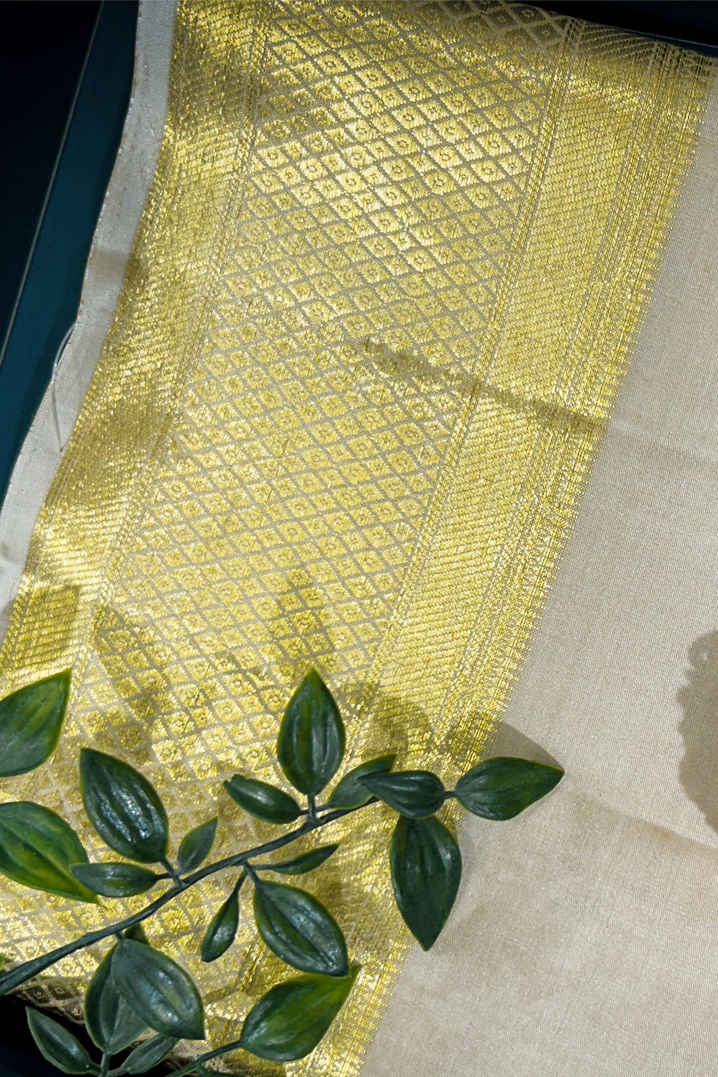 Kanjivaram Pattu Pancha In Beigish Gold Unstitched