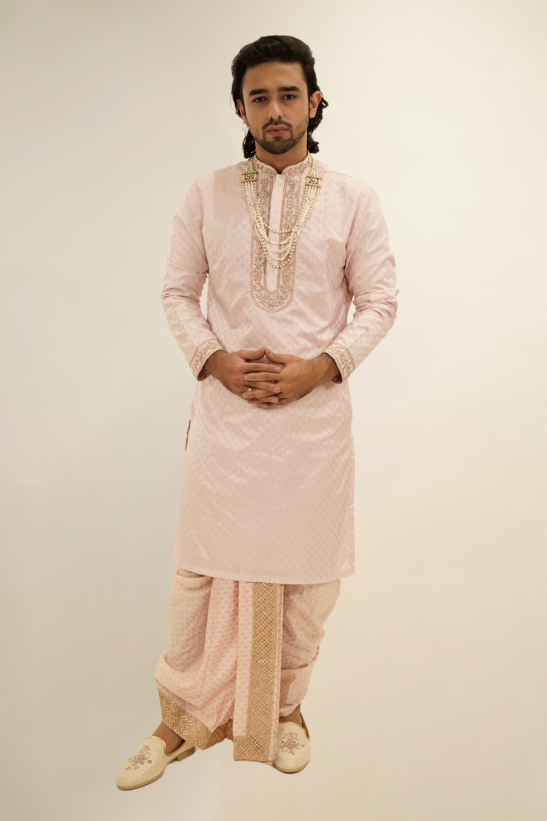 Floral Embroided Texture Pattu Kurta Set