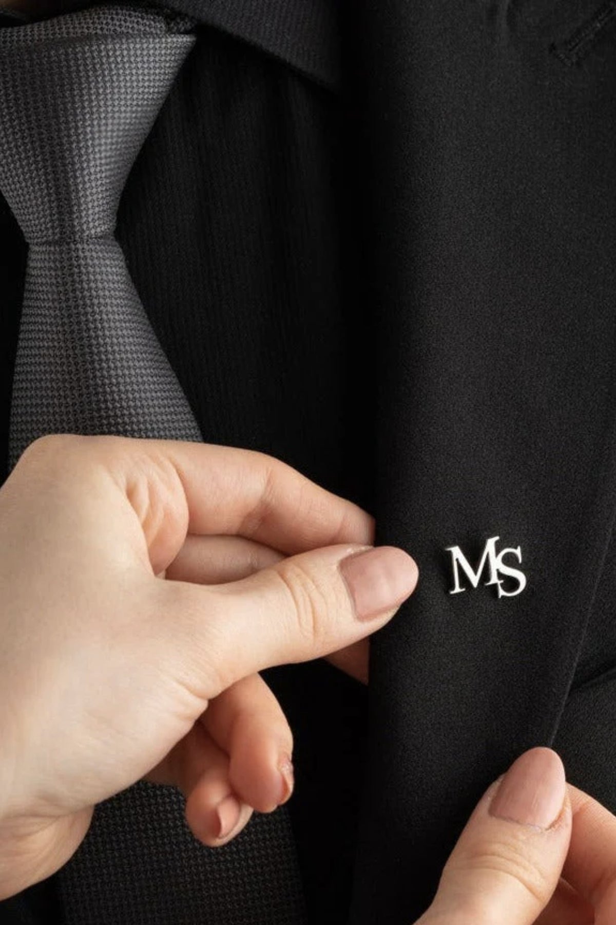 Brooches & Lapel Pins