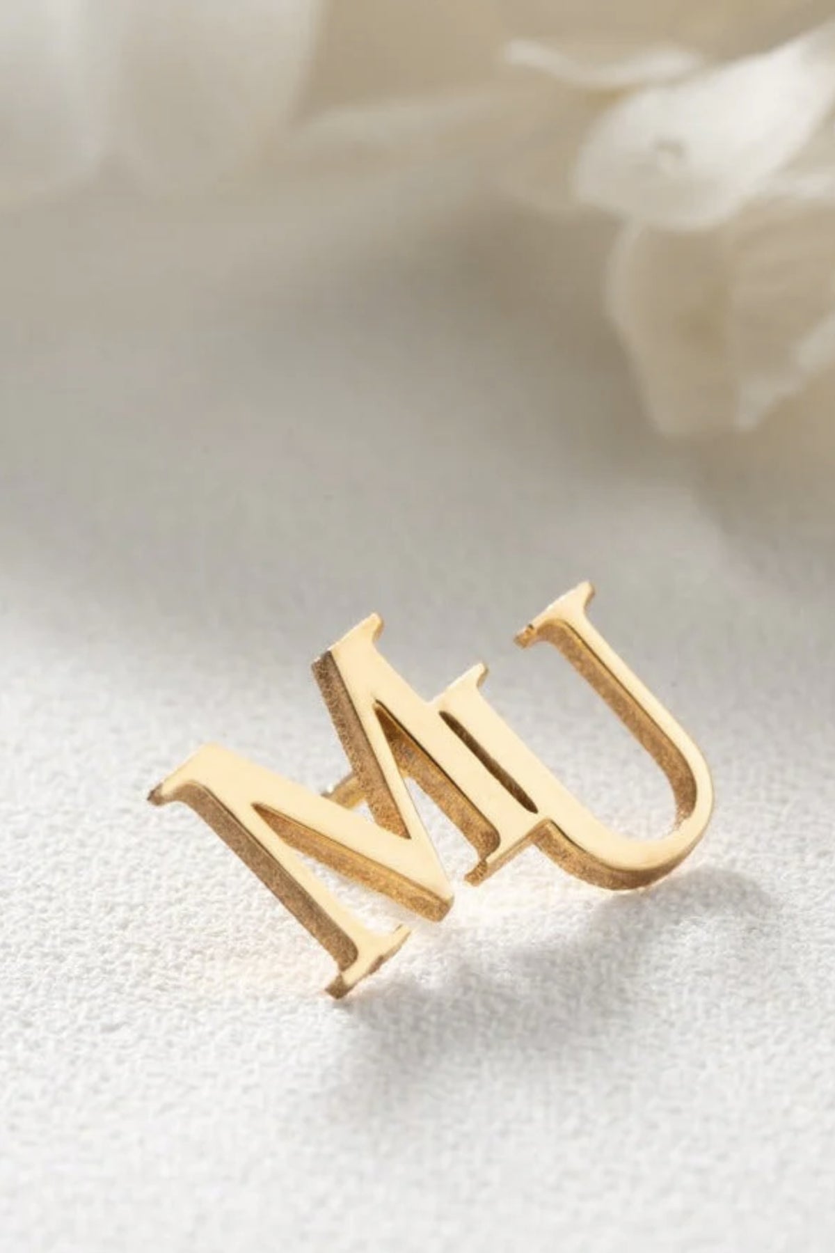 Brooches & Lapel Pins