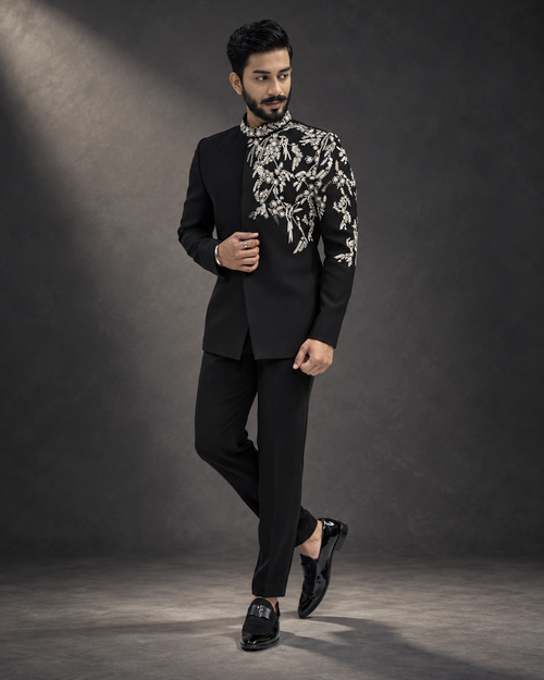 Men’s Black Embroidered Indo-Western Suit – Luxury Designer Wedding & Reception Wear