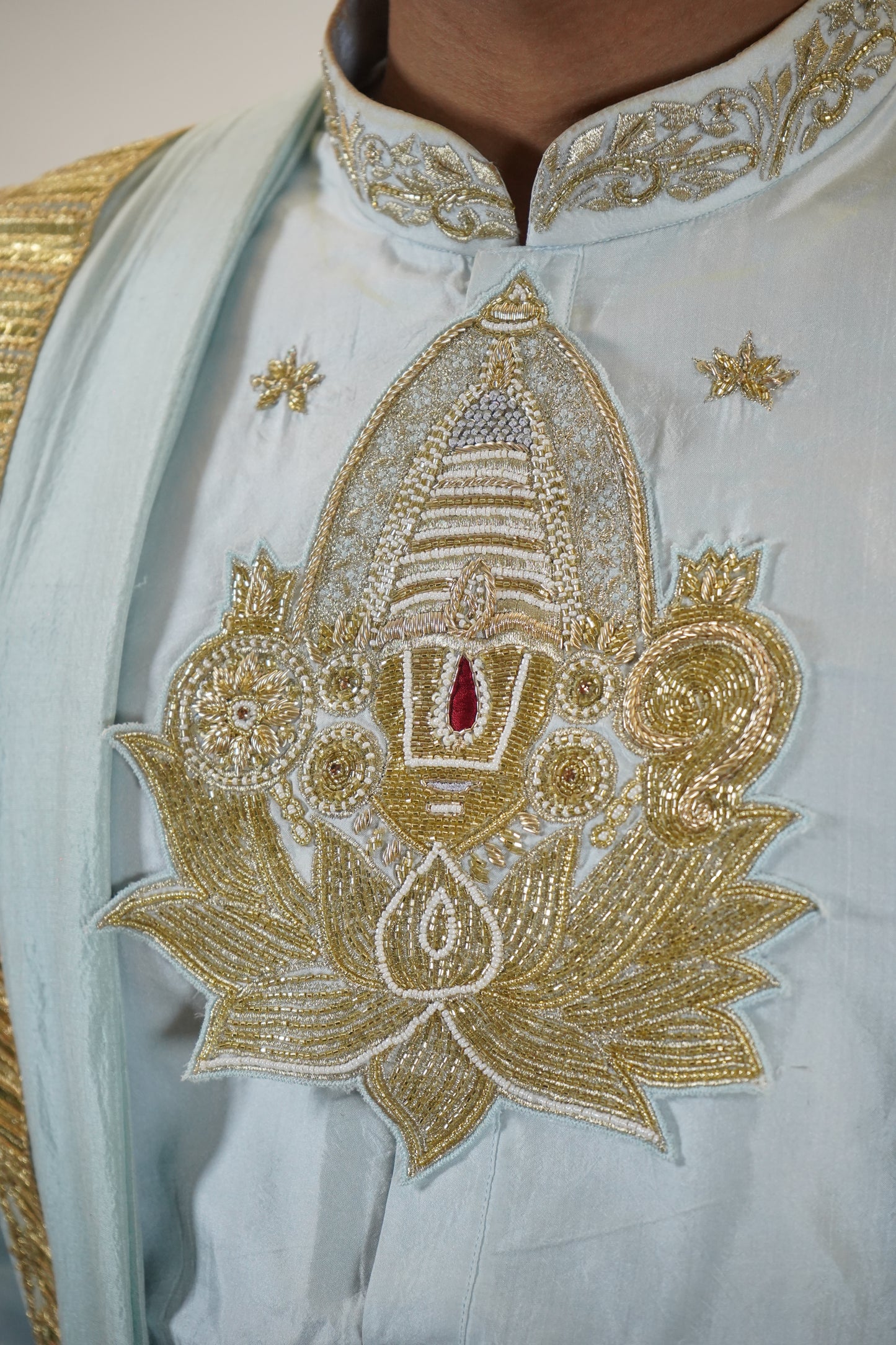 Vaikunta Blue Pattu Pancha Set