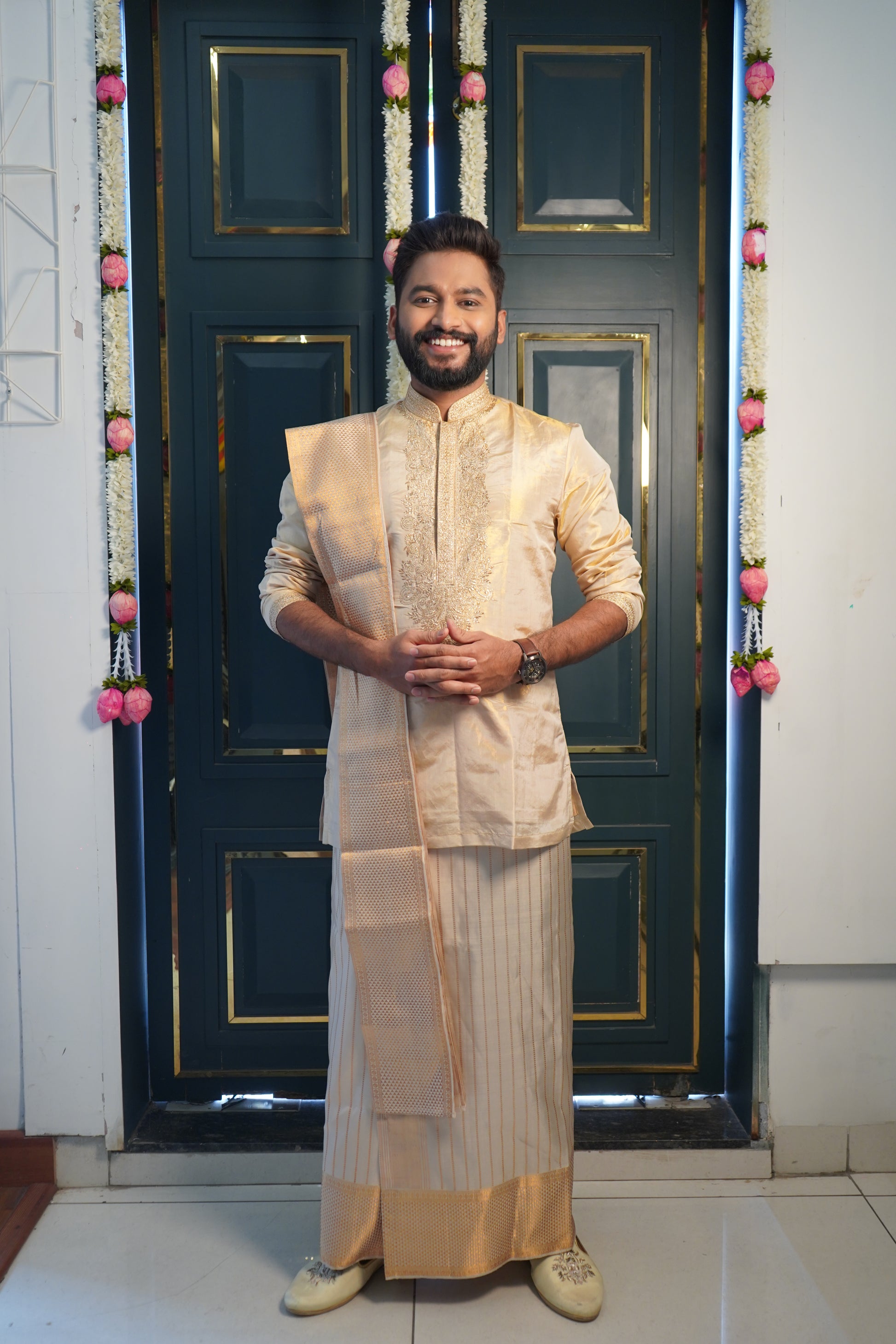 Kanchi tissue - pattu pancha set with zari detailed embroidery