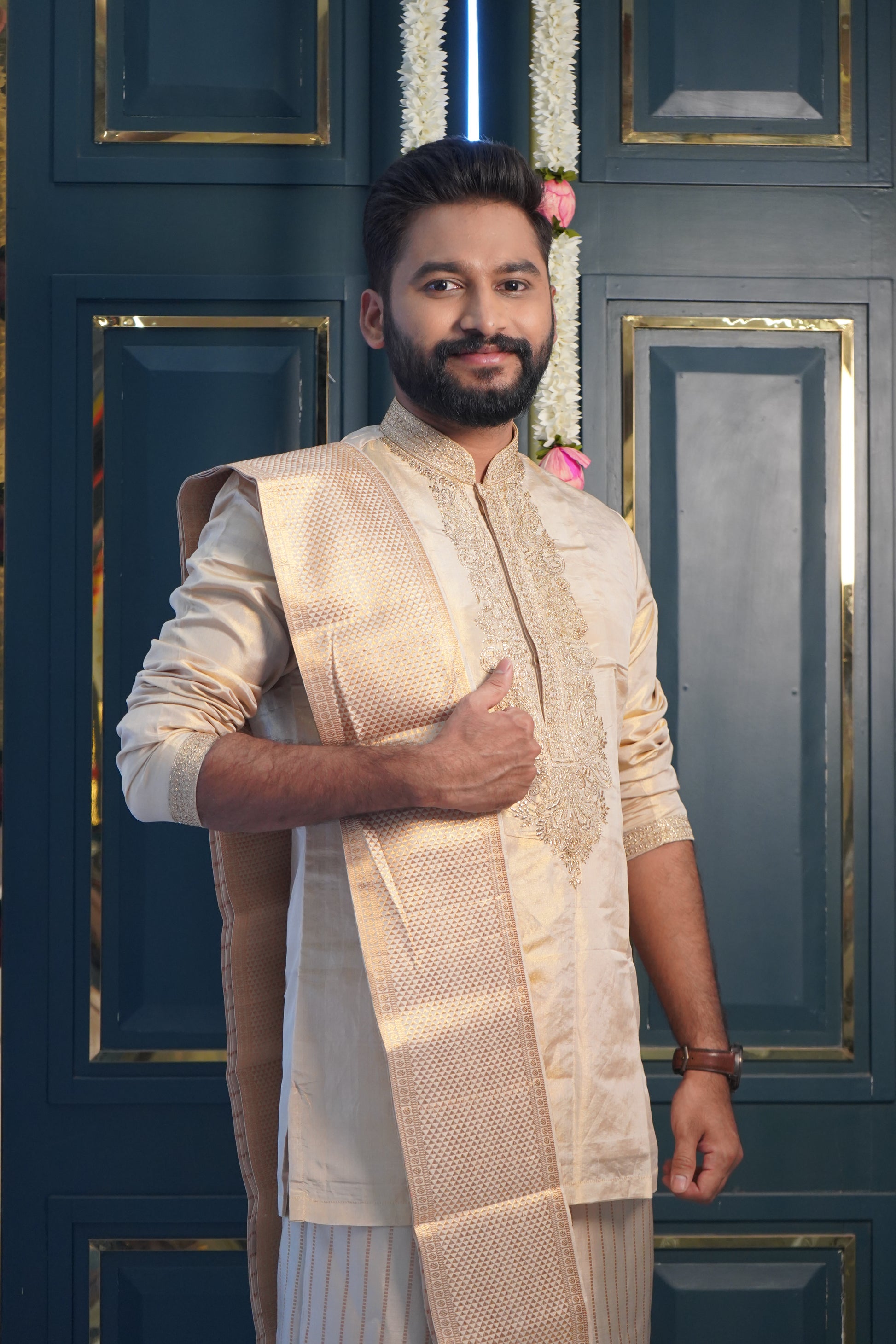 Kanchi tissue - pattu pancha set with zari detailed embroidery