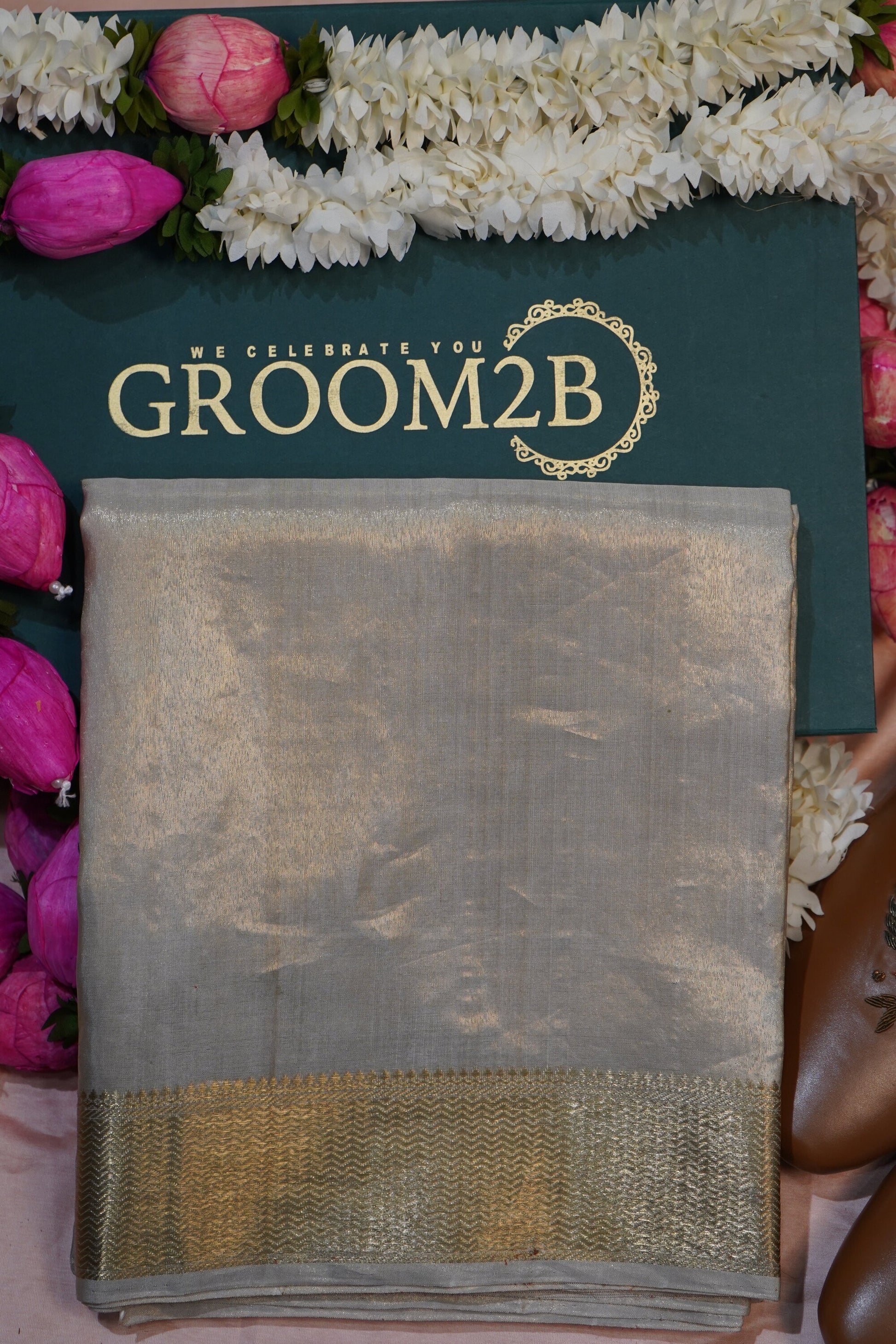 Men’s Kanchi Tissue Pancha Set Dull Champagne Gold