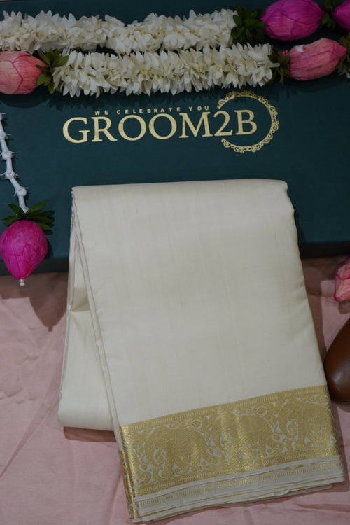 Men’s Pomna Pattu Pancha in Ivory White Set