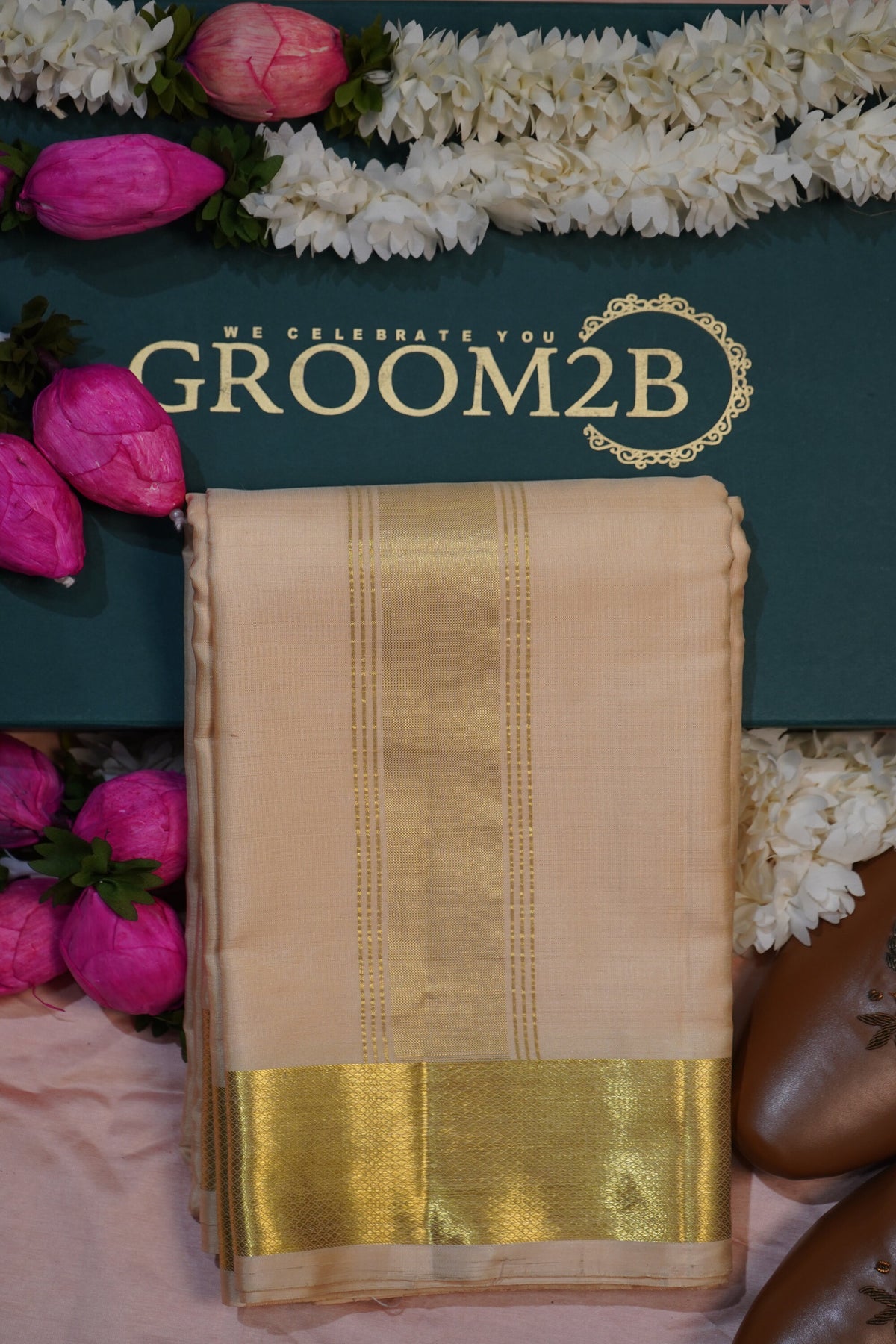 Men’s Pure Pattu Pancha in Sandalwood cream