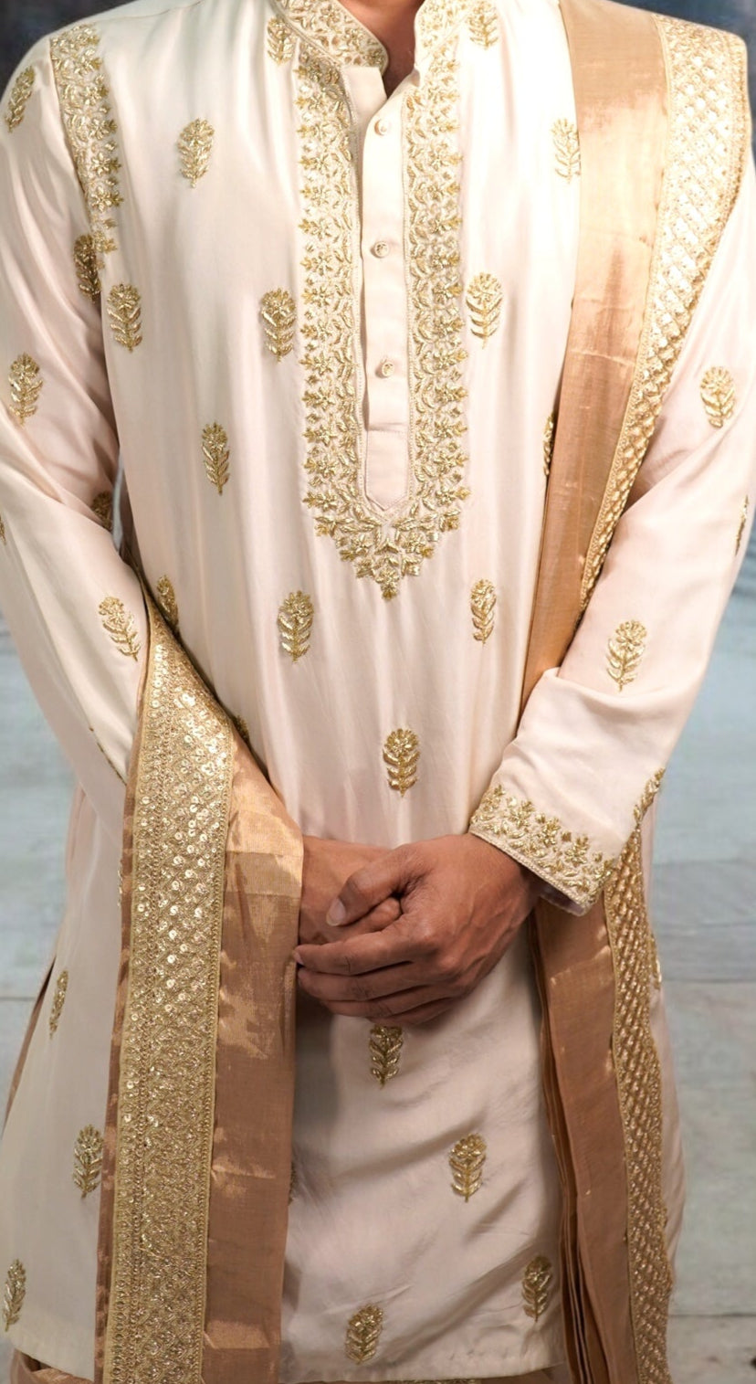 Rose Gold Pattu Pancha