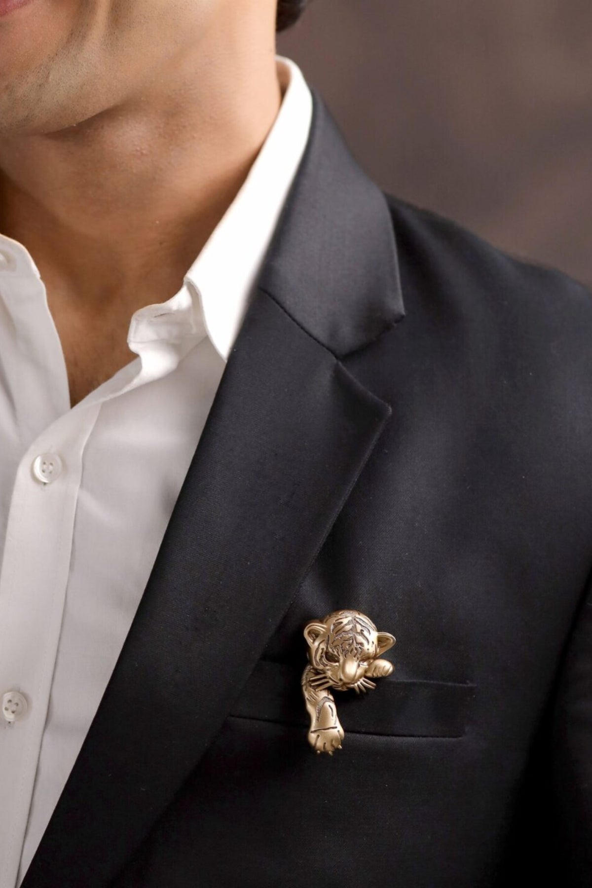 Whispering Stripes Brooch