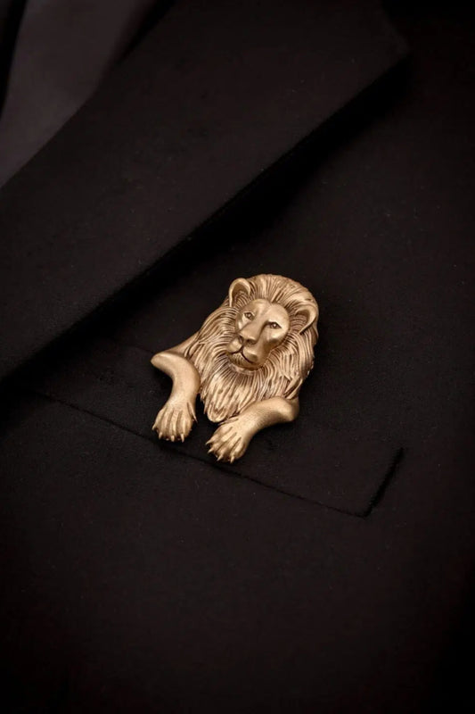 Thronekeeper Brooch