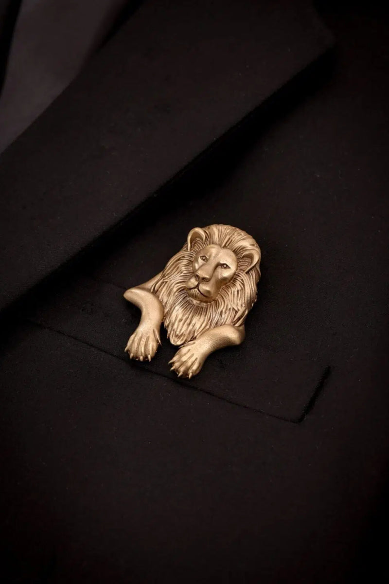 Thronekeeper Brooch