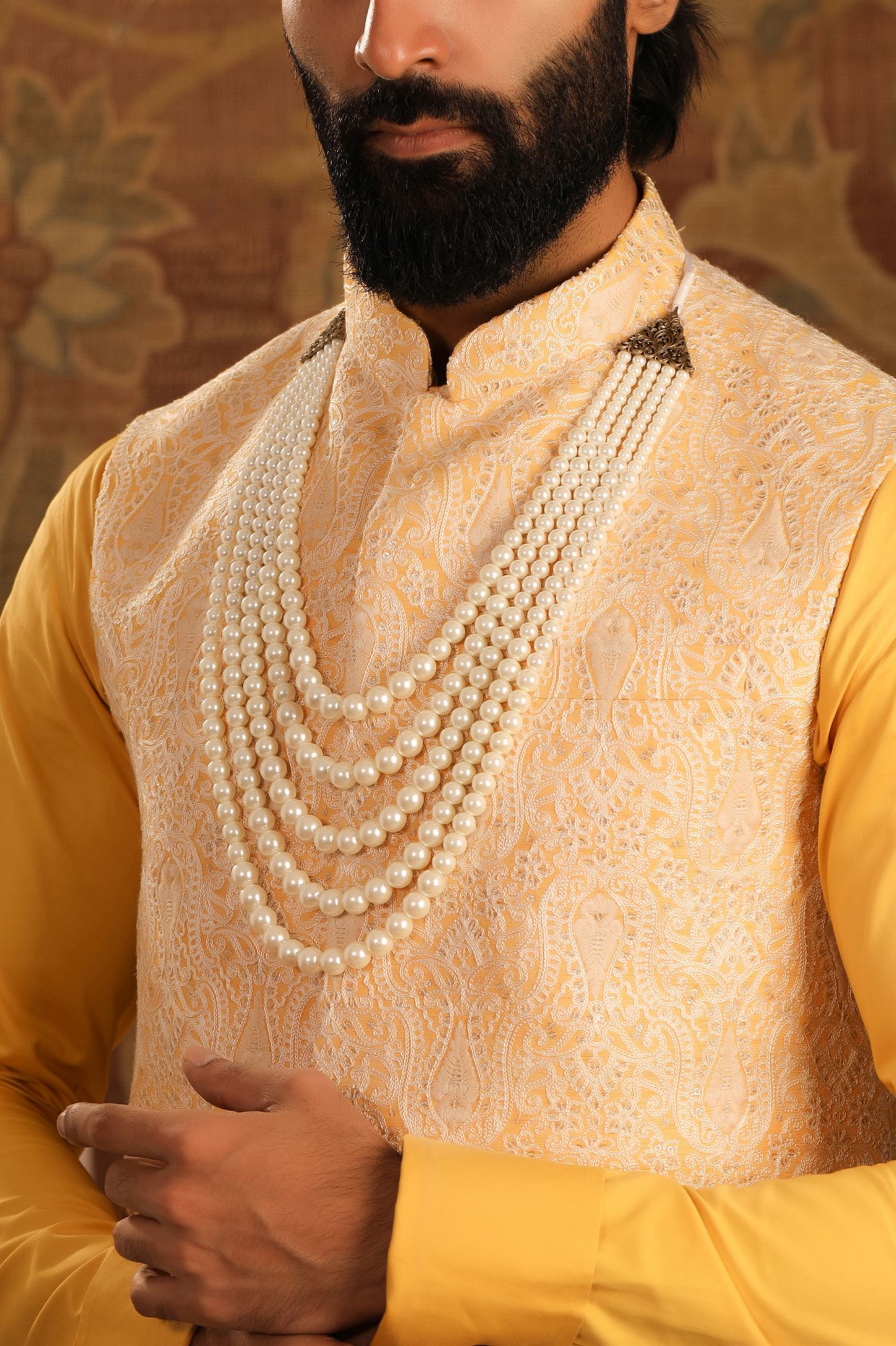White Vintage Mala