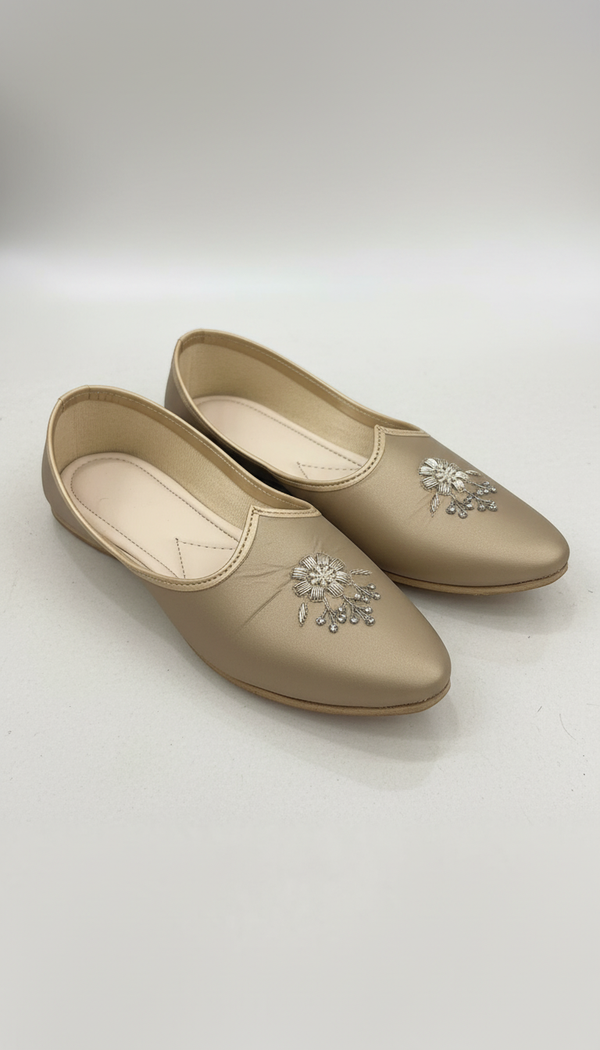 Golden Embro Joothis